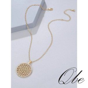Qbe Hollow Out Round Charm Necklace